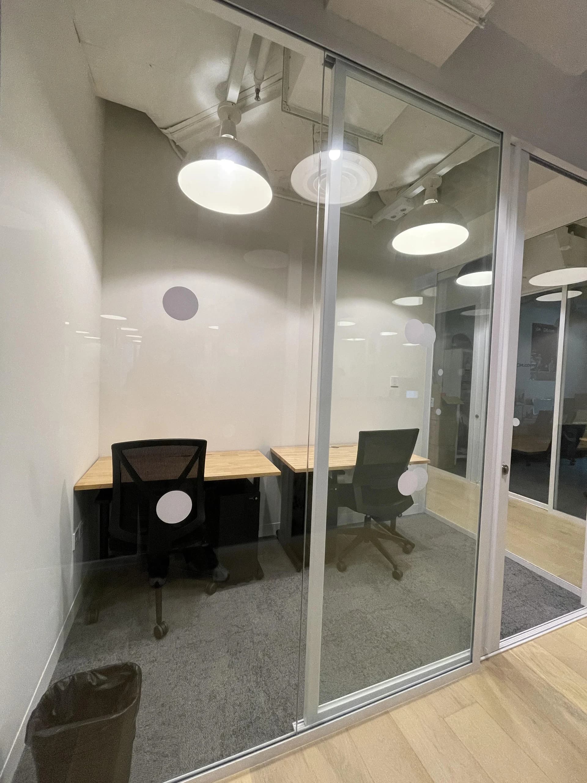 WeWork Dedicated Desks and Hot Desks at 9 Queen's Road Central